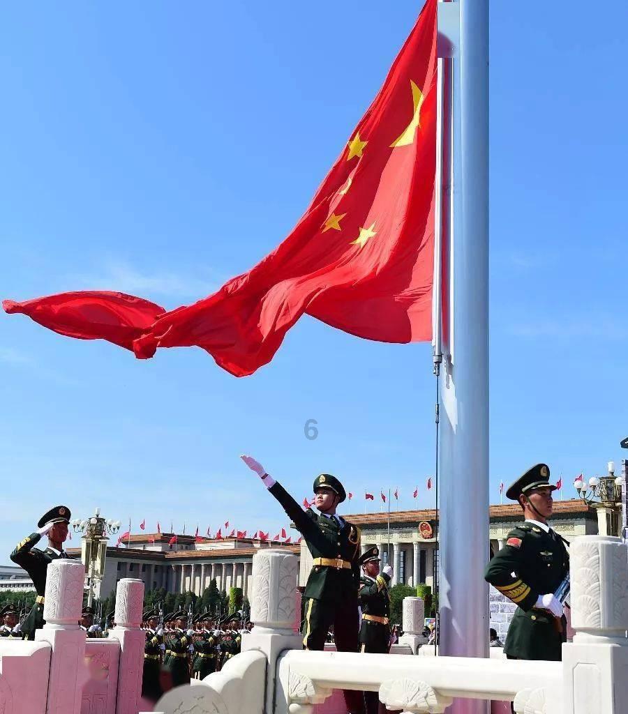 专业问答网站-个高又胖的老年人,要怎么挑选女装衣服呢?最佳解答